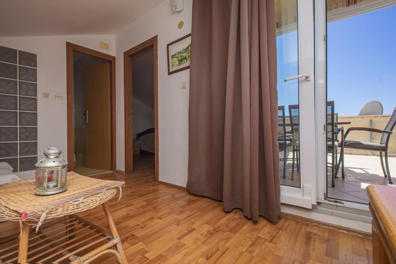 Apartments Branka Makarska Esterno foto