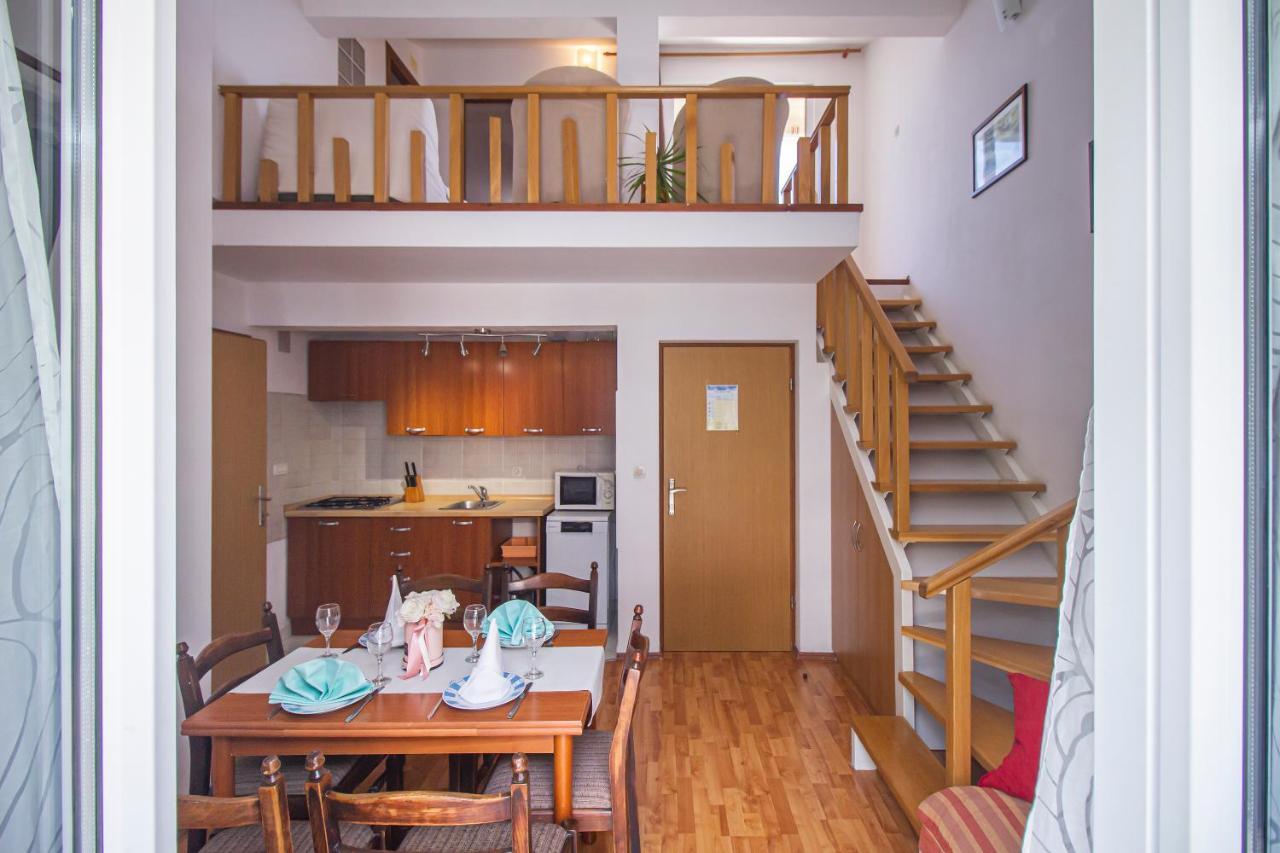 Apartments Branka Makarska Esterno foto
