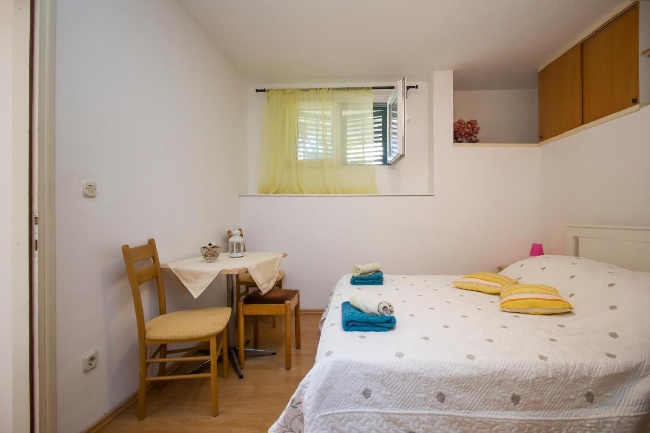 Apartments Branka Makarska Esterno foto