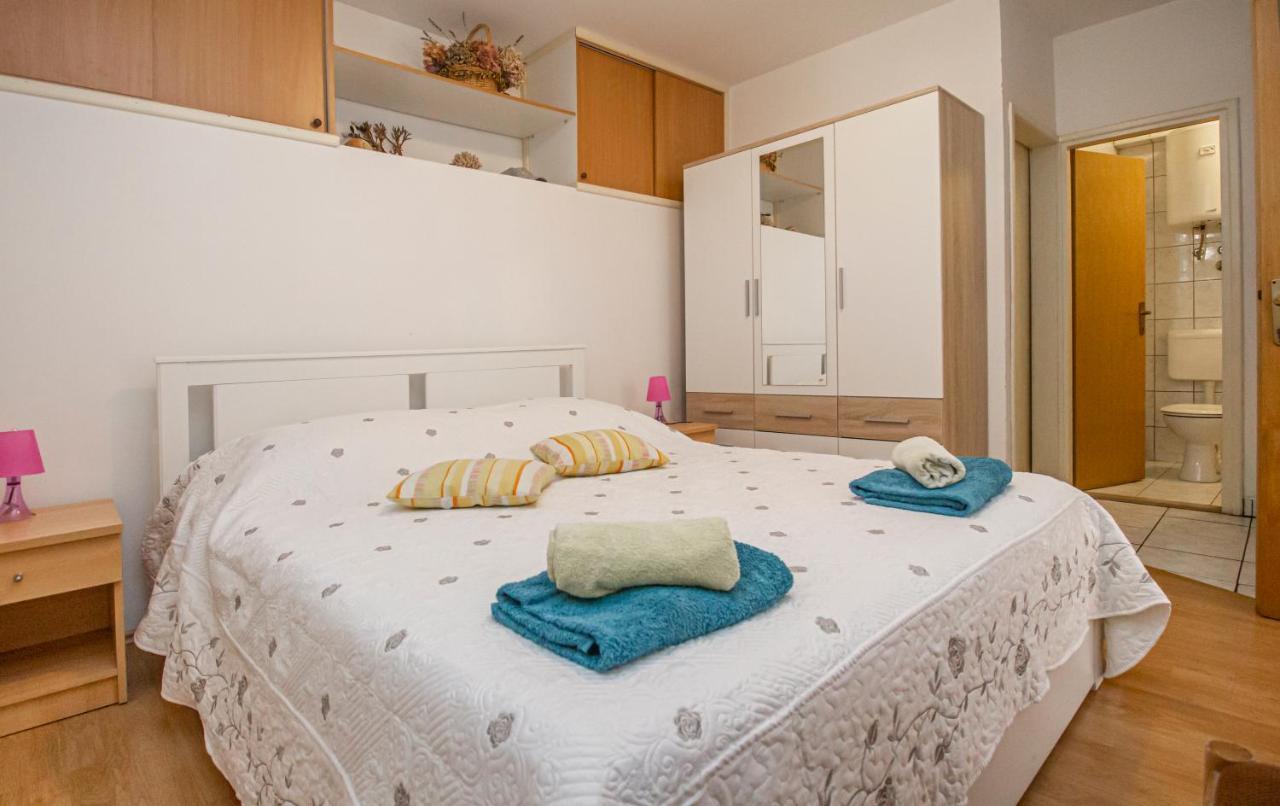 Apartments Branka Makarska Esterno foto